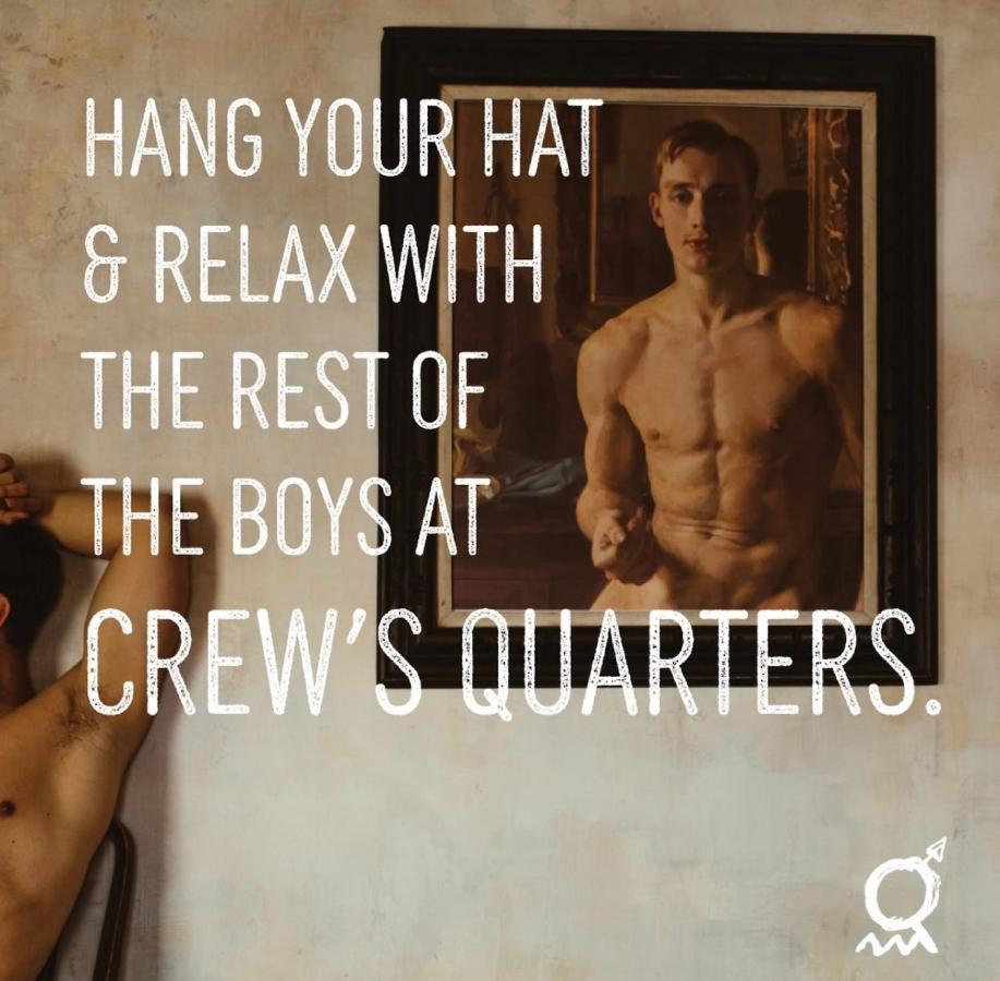 Crew'S Quarters Boarding House - Caters To Men Hotel Provincetown Exterior foto